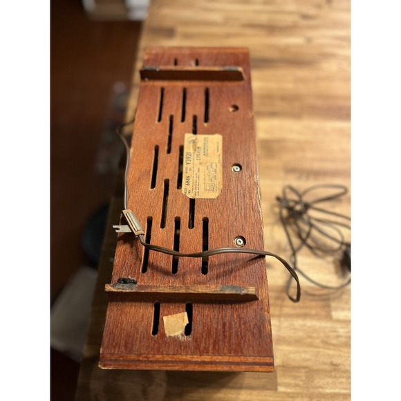 Vintage Antique Admiral  Radio Wood Dual Speaker Y3921 Working But Could Use TLC - Picture 13 of 13